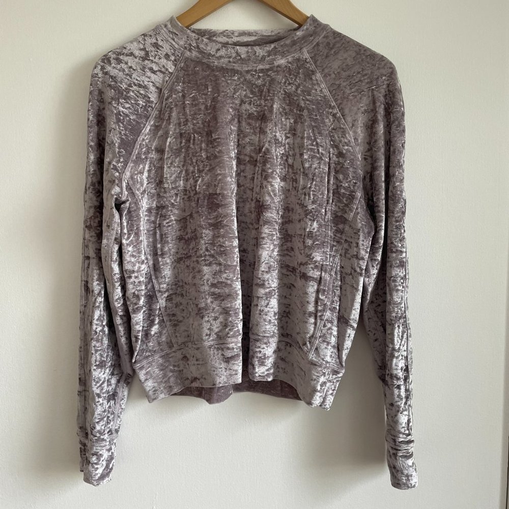 Lululemon - Warm Down Crew *Crushed Velvet